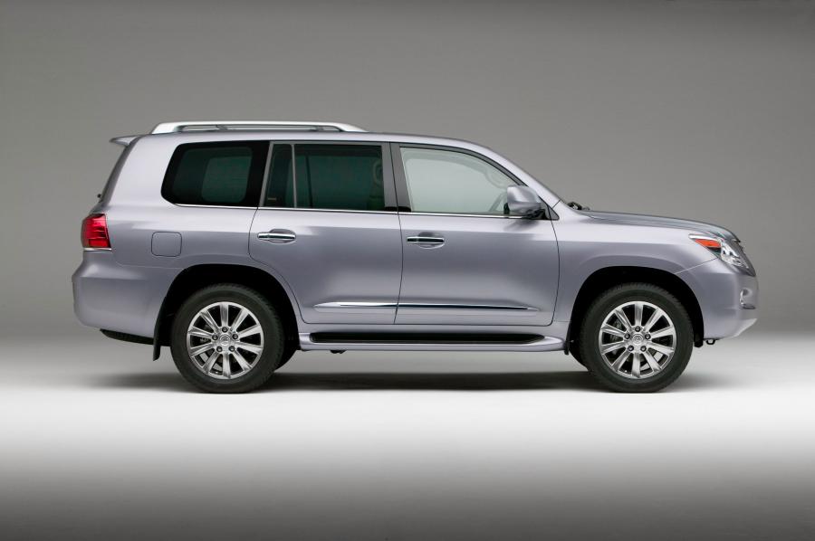  Lexus LX570 2008 года  (фото 183 из 221)